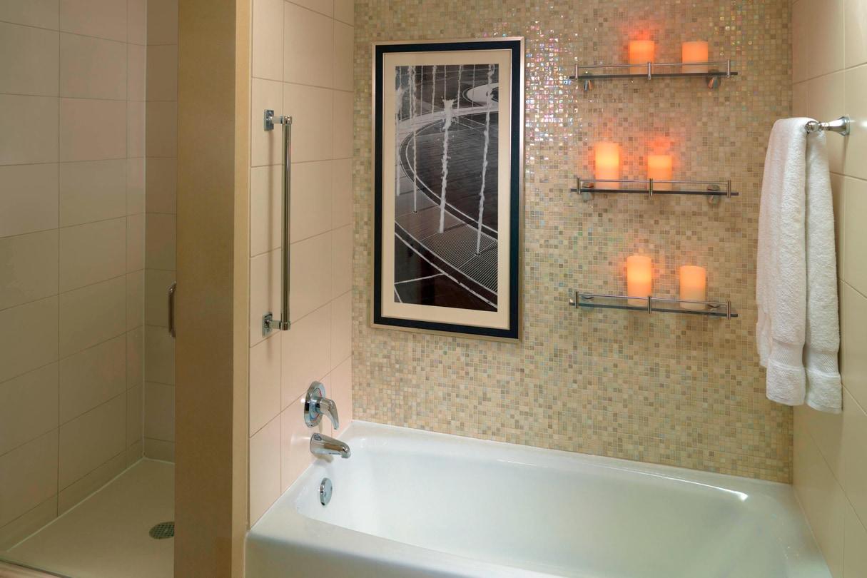 Atlanta Marriott Suites Midtown Buitenkant foto